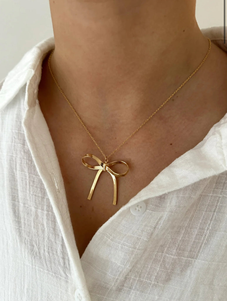 ALV Goldie Bow Necklace