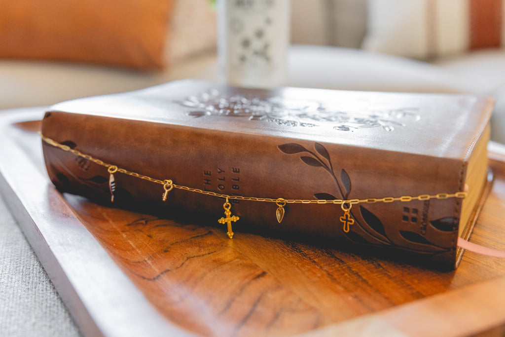 Build-A-Bible-Chain Box