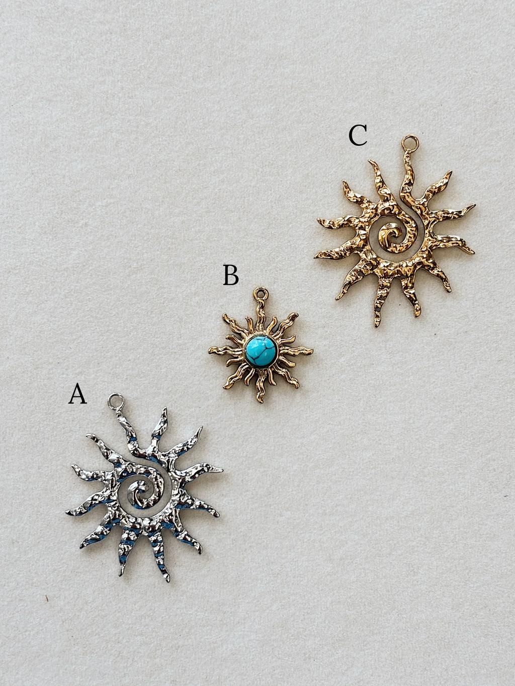 Radiant Rays Charm