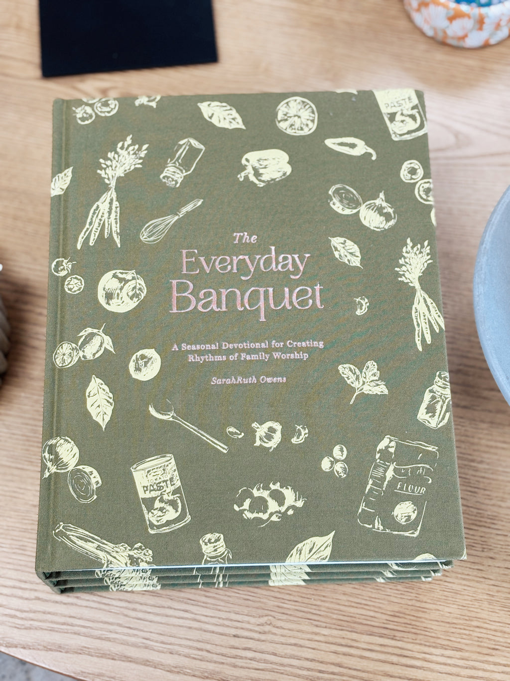 The Everyday Banquet Devotional - By Sararuth Owens Hosanna Revival